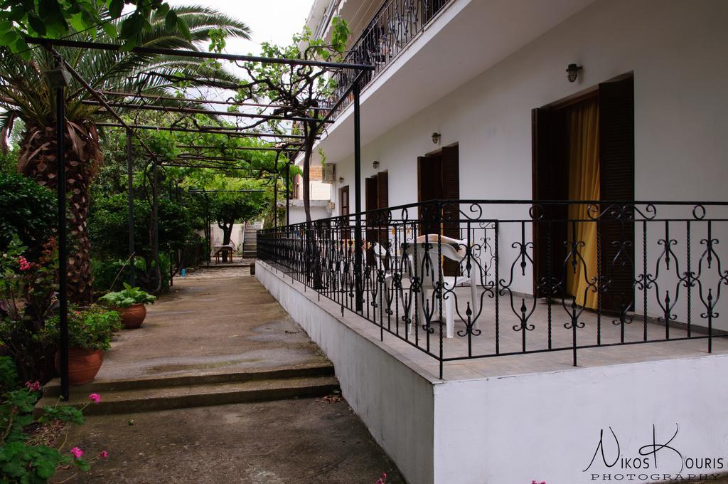 Drivas Apartments Platanias  Bagian luar foto