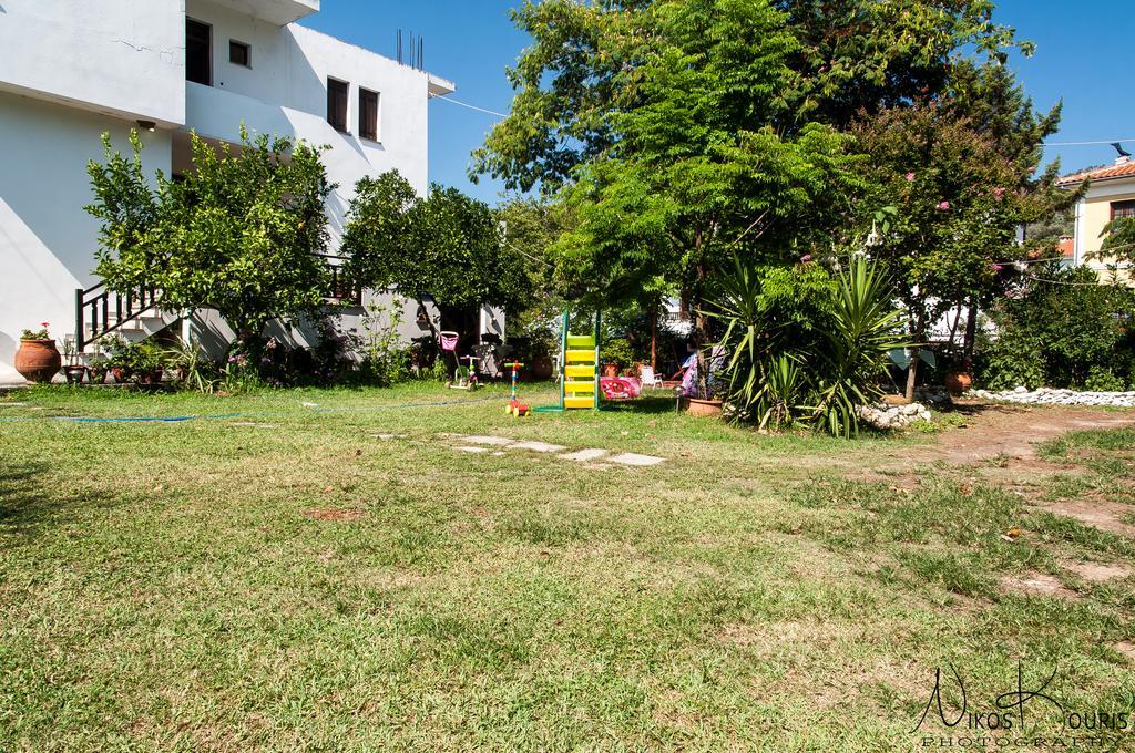 Drivas Apartments Platanias  Bagian luar foto