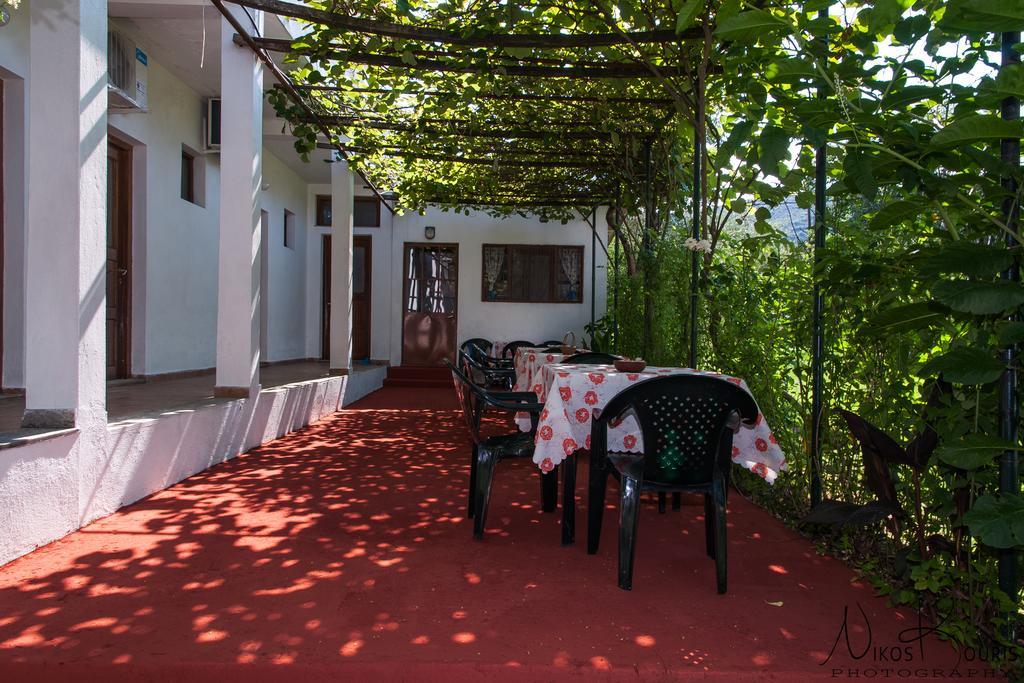 Drivas Apartments Platanias  Bagian luar foto