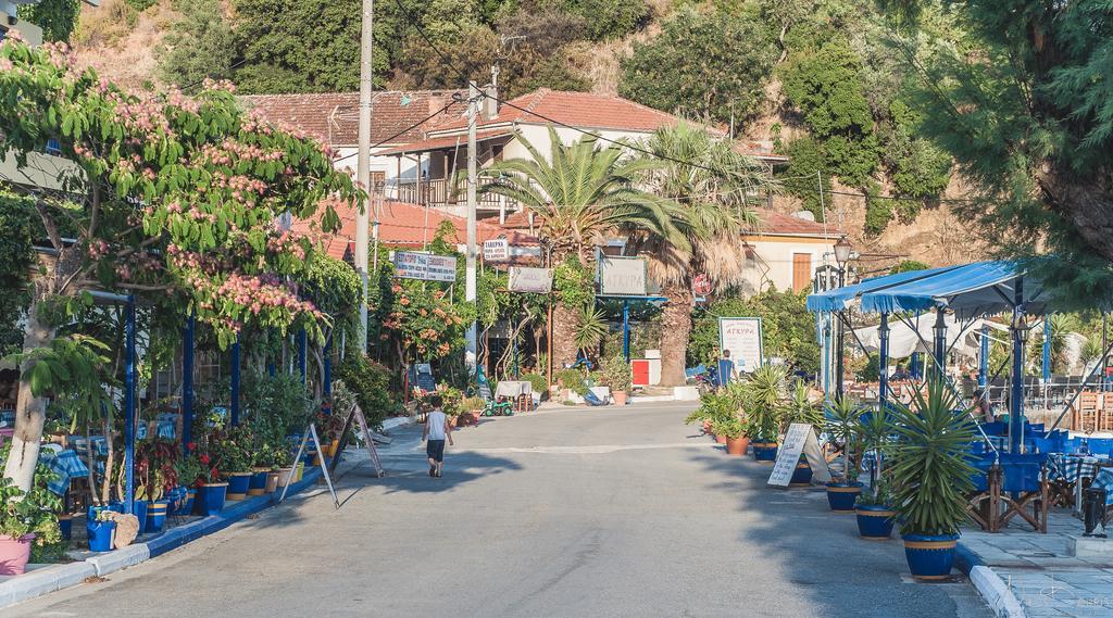Drivas Apartments Platanias  Bagian luar foto